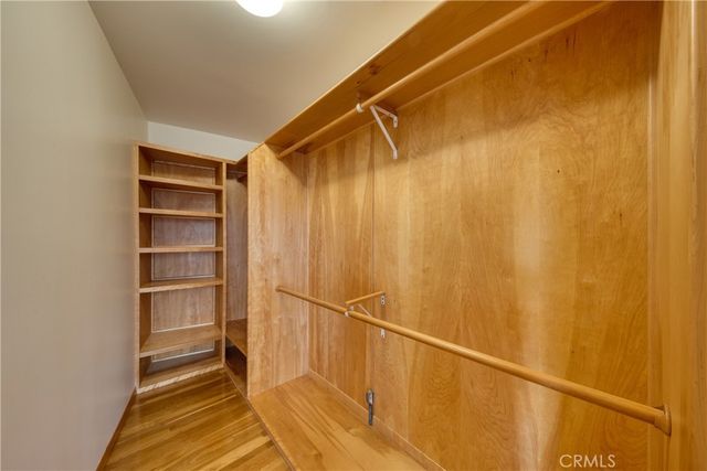 1530 Poppy Peak, Pasadena, CA 91105