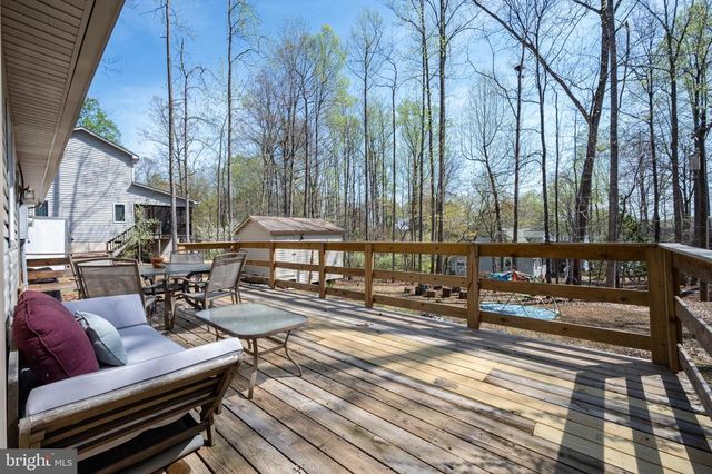 205 MONUMENT RD, Locust Grove, VA 22508