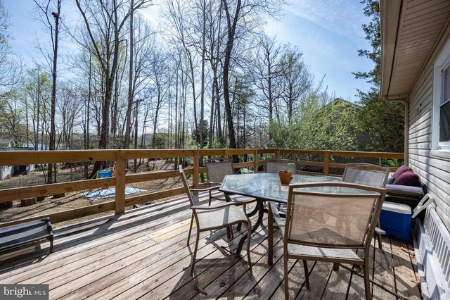 205 MONUMENT RD, Locust Grove, VA 22508