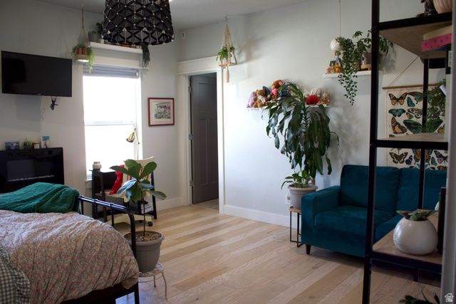 2091 N 3430 W, Clinton, UT 84015