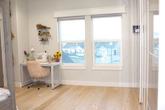 2091 N 3430 W, Clinton, UT 84015