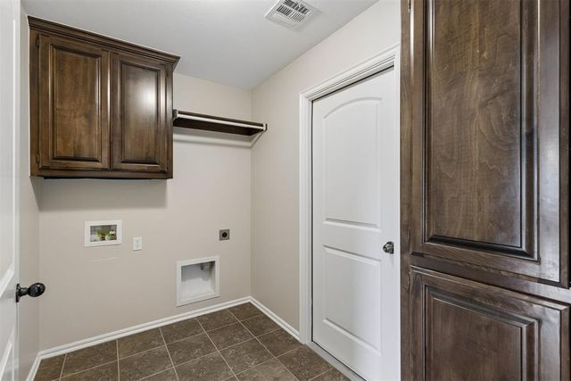 8817 NW 71st Street, Oklahoma City, OK 73132