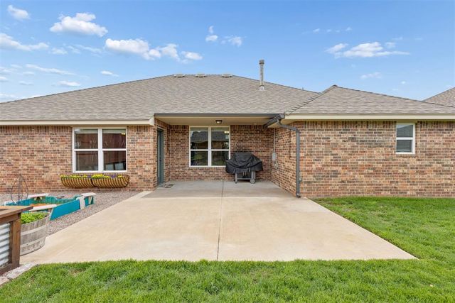 8817 NW 71st Street, Oklahoma City, OK 73132