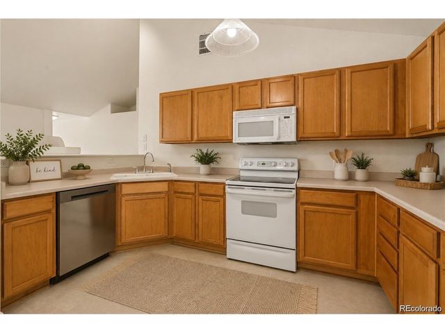 3271 E 103rd Pl 1305, Thornton, CO 80229