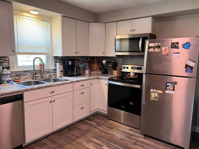 964 Iron Ore Rd, Spartanburg, SC 29303