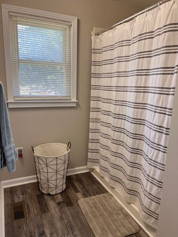 964 Iron Ore Rd, Spartanburg, SC 29303