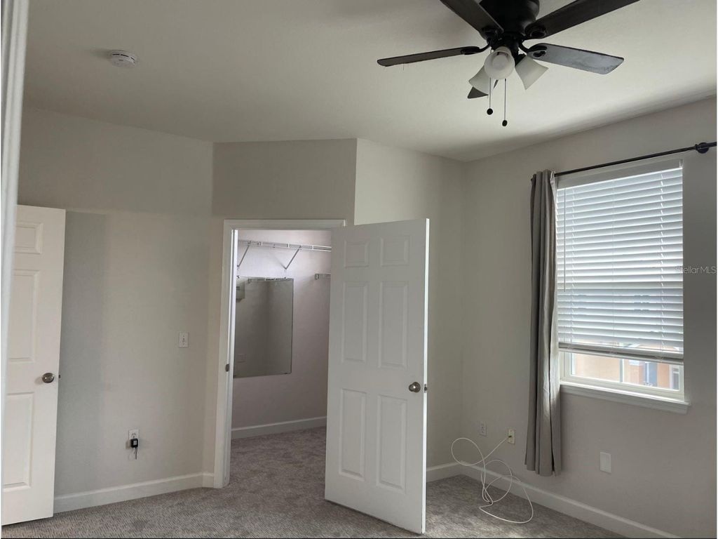 Image 15 of property listing at 6673 TIME SQUARE AVENUE 102, Orlando, FL 32835