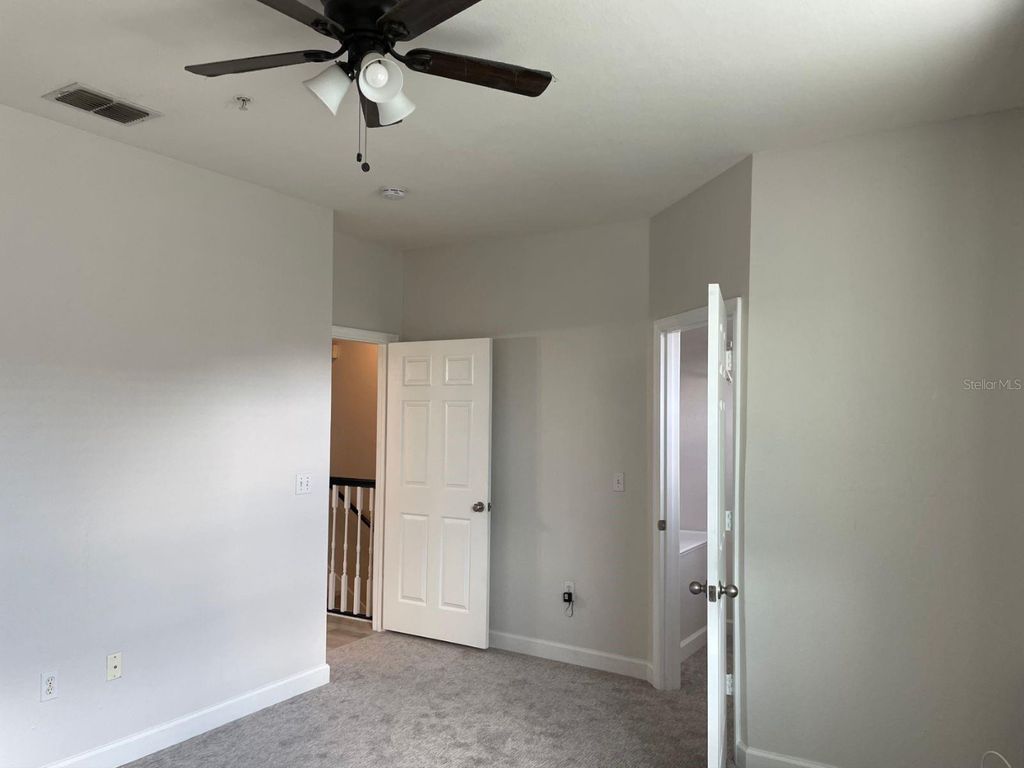 Image 17 of property listing at 6673 TIME SQUARE AVENUE 102, Orlando, FL 32835