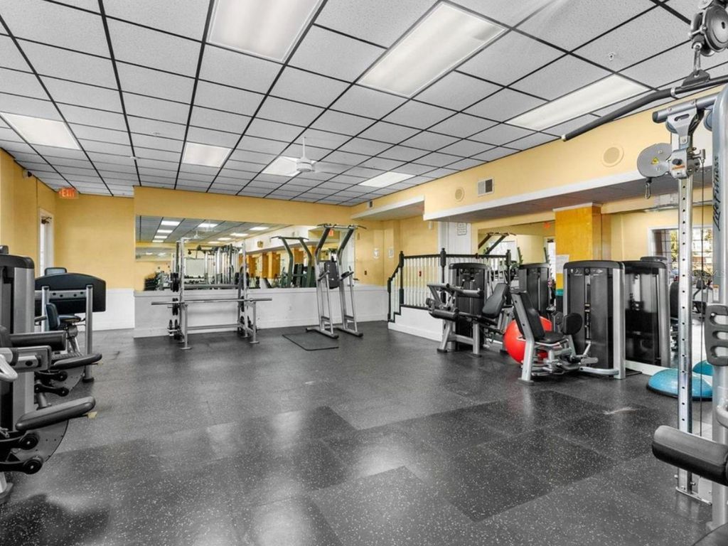 Image 35 of property listing at 6673 TIME SQUARE AVENUE 102, Orlando, FL 32835