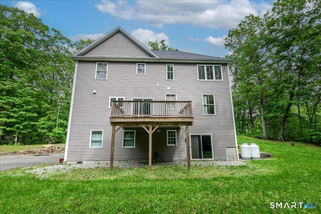 127 Putnam Park Road, Bethel, CT 06801