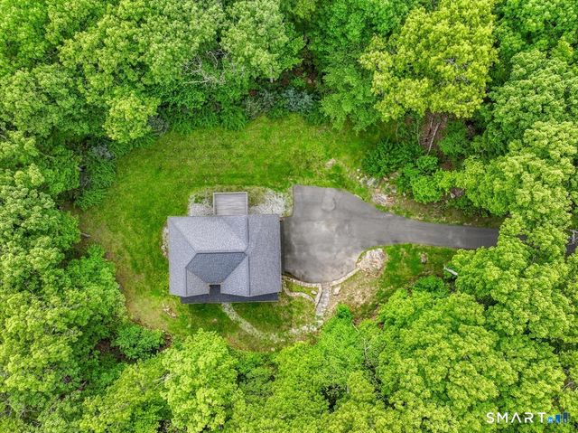 127 Putnam Park Road, Bethel, CT 06801