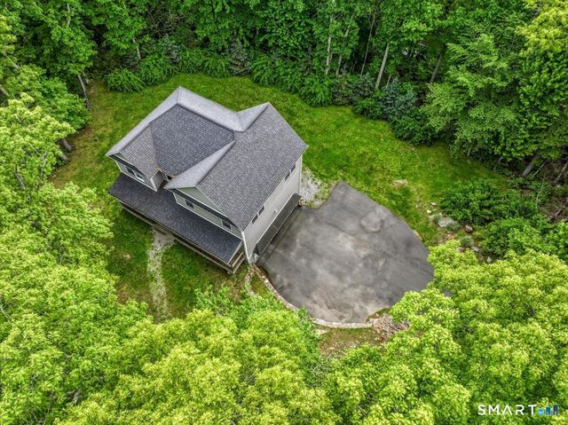 127 Putnam Park Road, Bethel, CT 06801