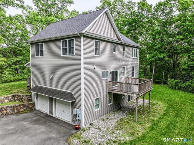 127 Putnam Park Road, Bethel, CT 06801