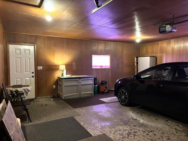 1931 N SUMMIT STREET, Appleton, WI 54914