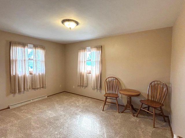 1931 N SUMMIT STREET, Appleton, WI 54914