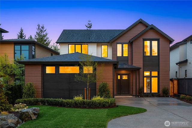 13121 NE 104th Street, Kirkland, WA 98033