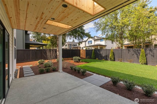 13121 NE 104th Street, Kirkland, WA 98033