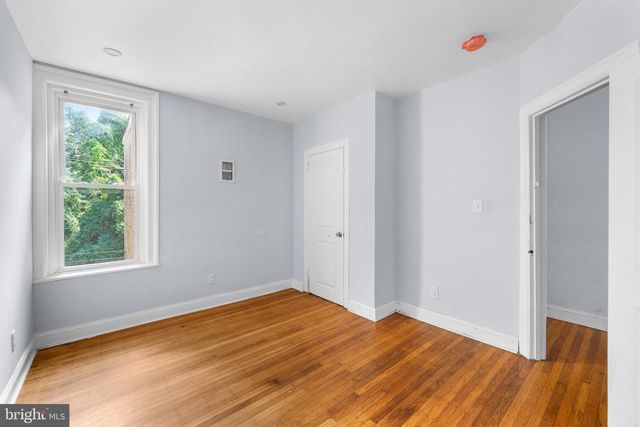 958 WAGNER AVE, Philadelphia, PA 19141