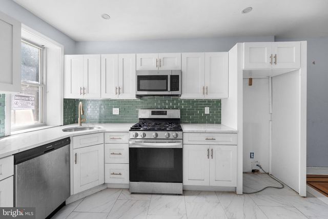 958 WAGNER AVE, Philadelphia, PA 19141