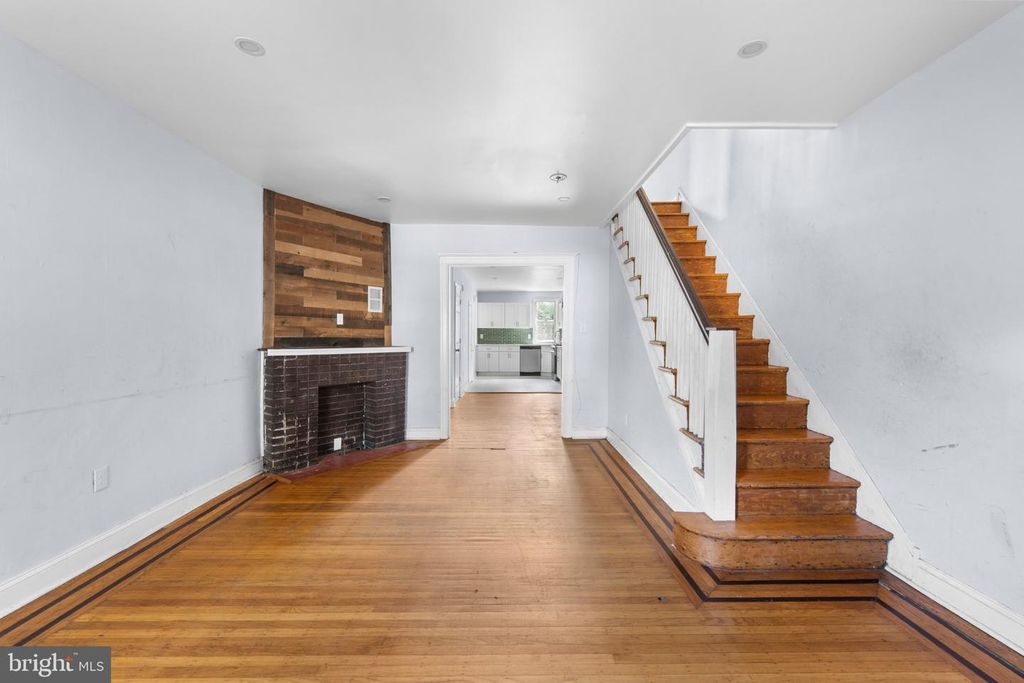 958 WAGNER AVE, Philadelphia, PA 19141 — photo 4