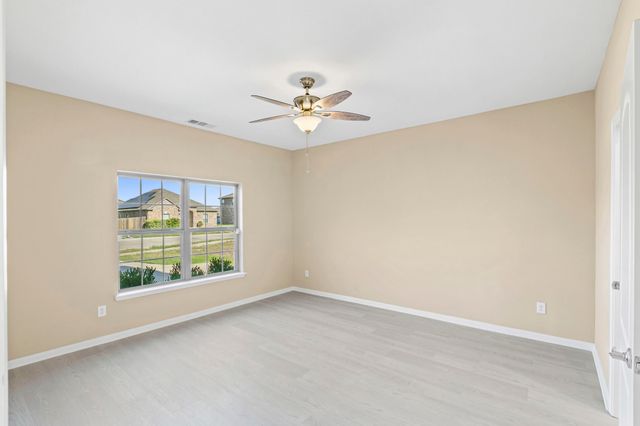 1516 Kinglet Street, Desoto, TX 75115
