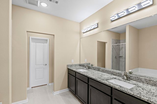 1516 Kinglet Street, Desoto, TX 75115