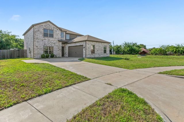 1516 Kinglet Street, Desoto, TX 75115