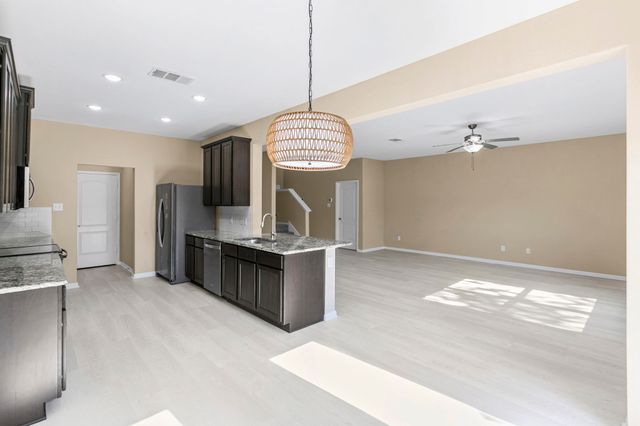 1516 Kinglet Street, Desoto, TX 75115