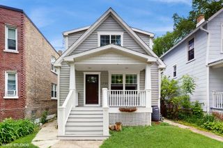 1739 Dodge Avenue, Evanston, IL 60201