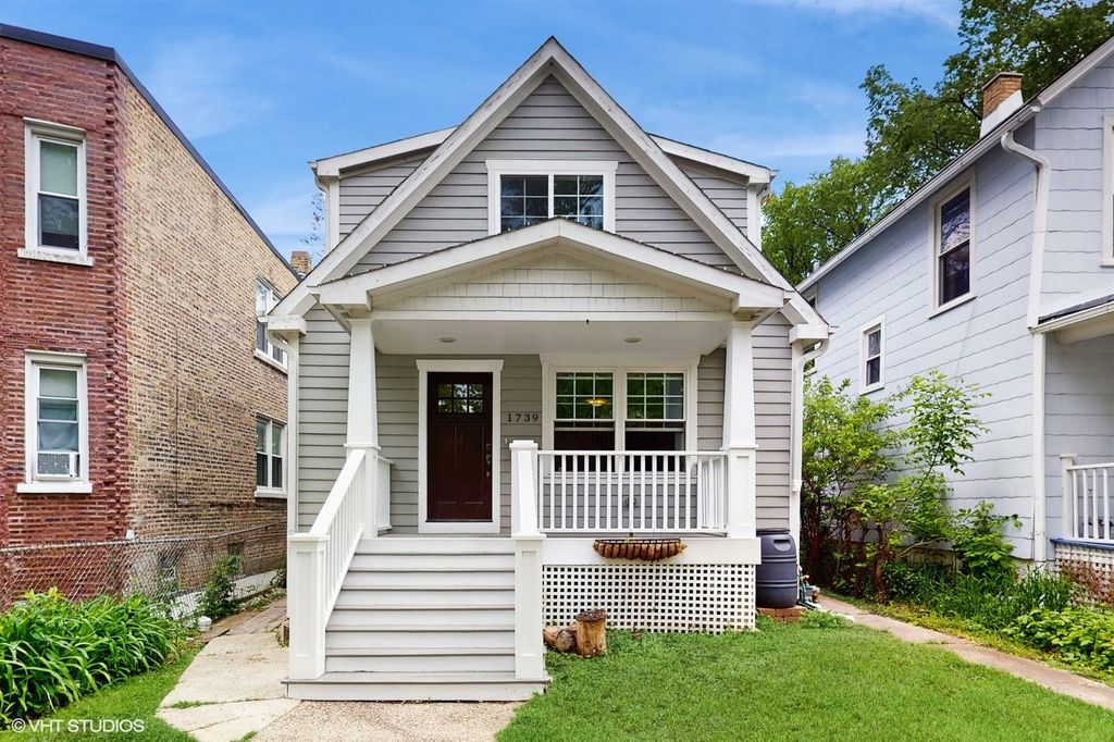 1739 Dodge Avenue, Evanston, IL 60201
