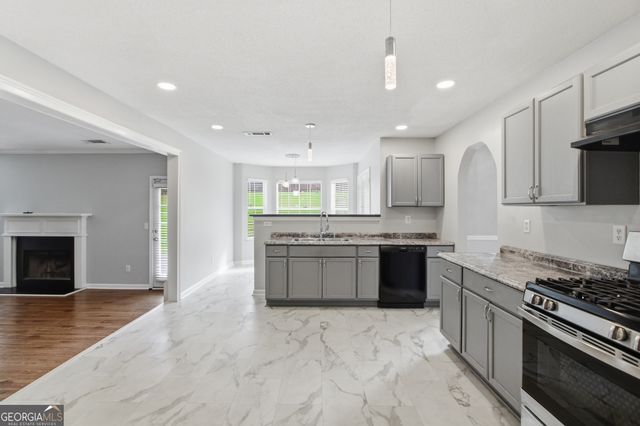 6169 Remington Park, Lithonia, GA 30058