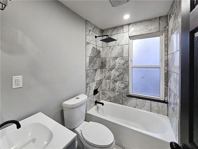 1112 Stieren Ave, Brackenridge, PA 15014