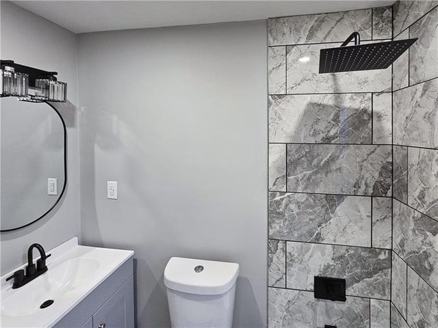 1112 Stieren Ave, Brackenridge, PA 15014