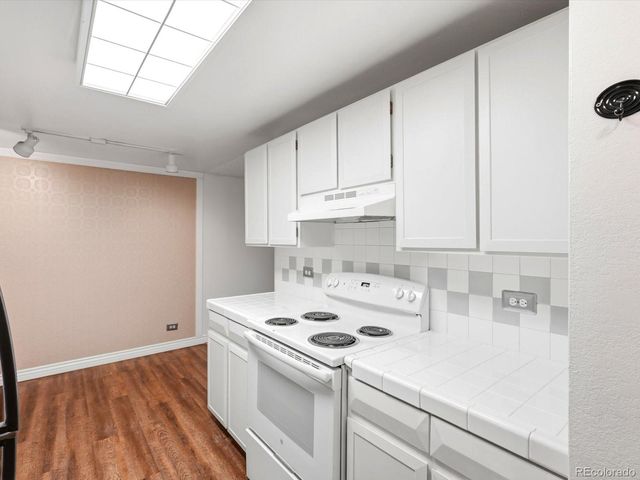 701 N Pearl Street 103, Denver, CO 80203