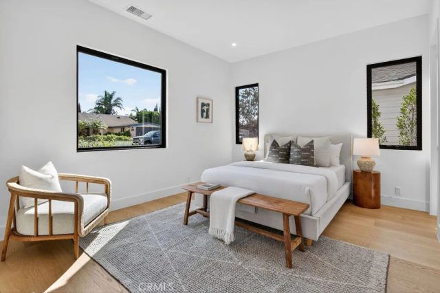 2587 Willo Lane, Costa Mesa, CA 92627