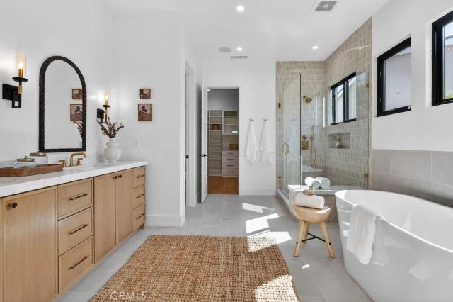 2587 Willo Lane, Costa Mesa, CA 92627