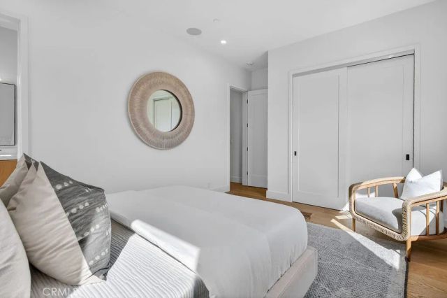 2587 Willo Lane, Costa Mesa, CA 92627