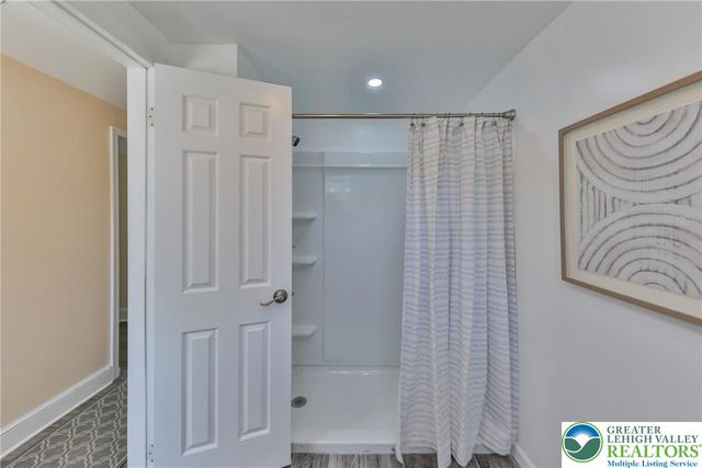 1113 East Emmaus Avenue, Allentown City, PA 18103