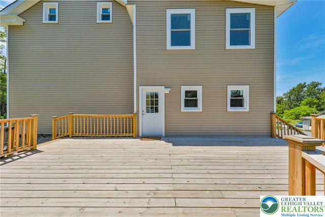 1113 East Emmaus Avenue, Allentown City, PA 18103