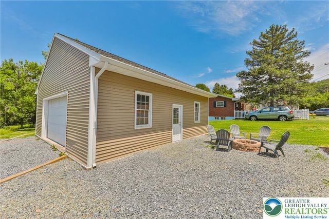 1113 East Emmaus Avenue, Allentown City, PA 18103
