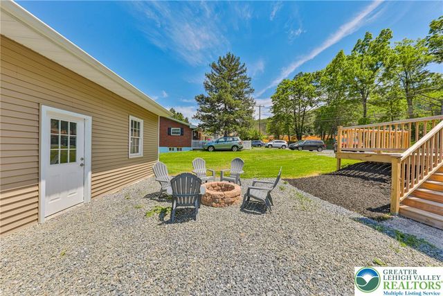 1113 East Emmaus Avenue, Allentown City, PA 18103