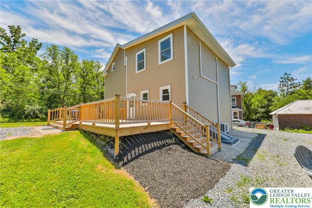 1113 East Emmaus Avenue, Allentown City, PA 18103