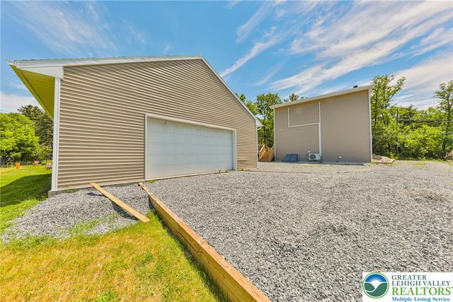 1113 East Emmaus Avenue, Allentown City, PA 18103