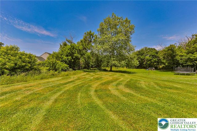 1113 East Emmaus Avenue, Allentown City, PA 18103