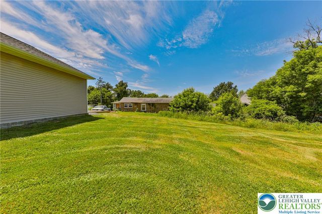 1113 East Emmaus Avenue, Allentown City, PA 18103