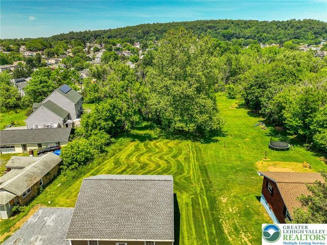 1113 East Emmaus Avenue, Allentown City, PA 18103