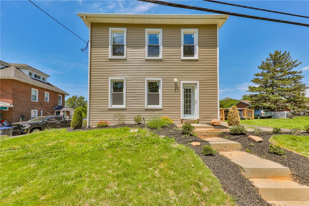 1113 East Emmaus Avenue, Allentown City, PA 18103