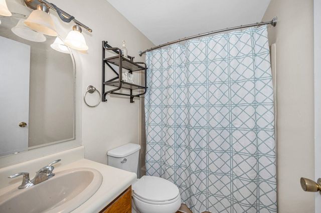 614 Elmwood Drive, Hudson, NH 03051