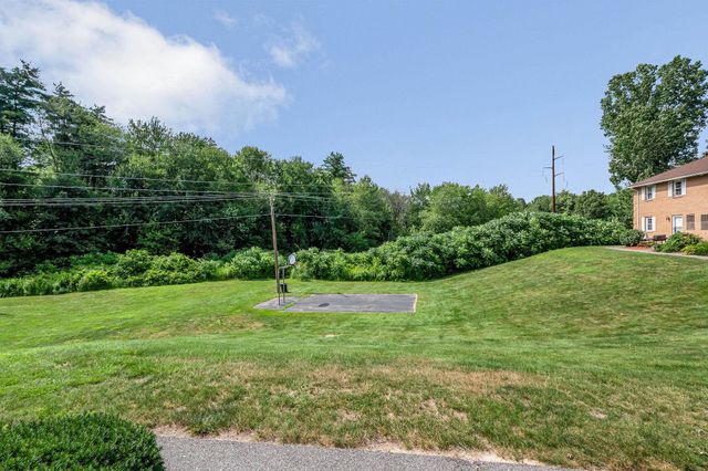 614 Elmwood Drive, Hudson, NH 03051