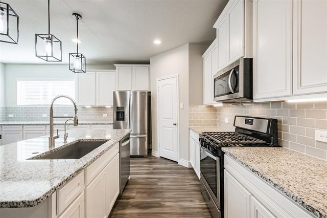 1173 Courteous Creek Drive, Montgomery, TX 77316